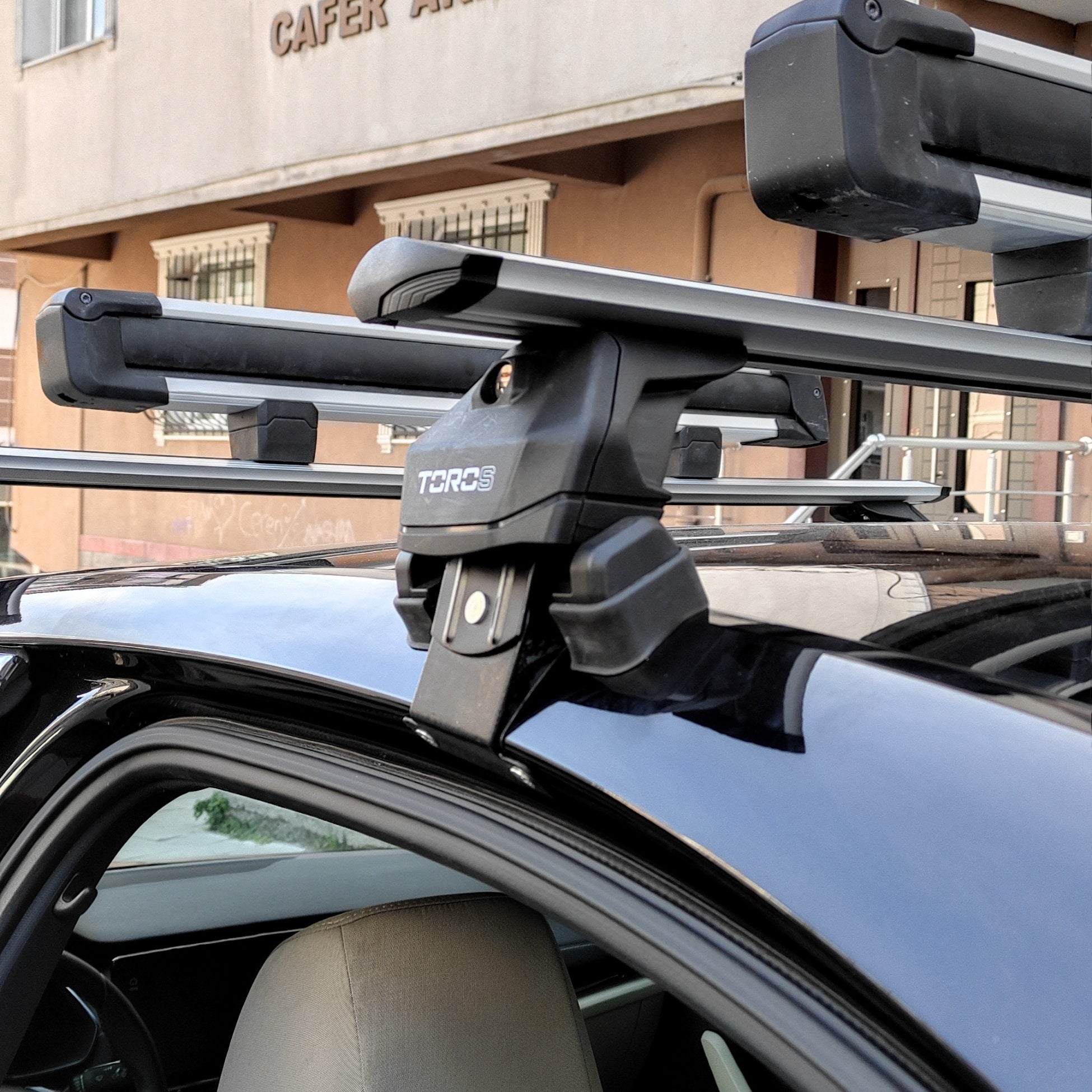 For Skoda Rapid Roof Rack System Carrier Cross Bars Aluminum Lockable High Quality of Metal Bracket Black 2013-Up For Skoda Rapid Roof Rack System Carrier Cross Bars Aluminum Lockable High Quality of Metal Bracket Black 2013-Up